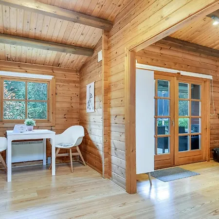 בית נופש 3 Bedroom In רינגקובינג